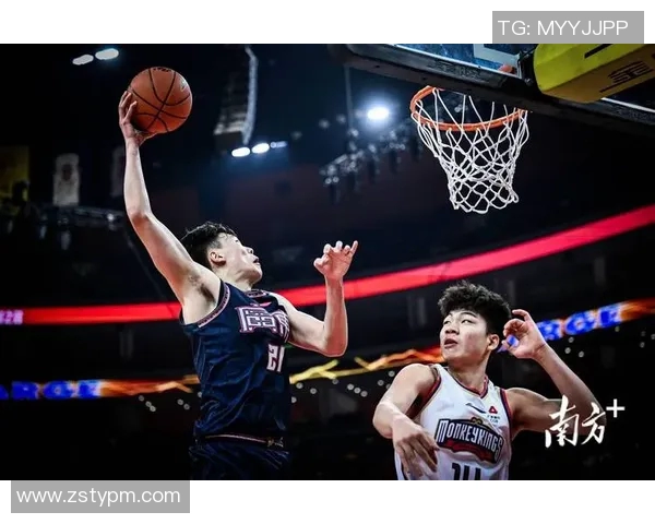 任骏飞领衔广东男篮奋勇拼搏助力球队争夺新赛季冠军荣耀